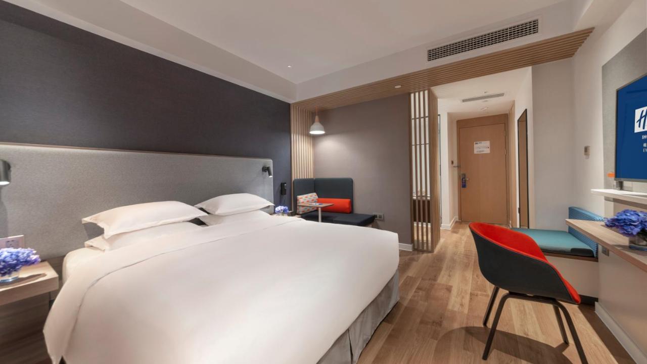 Holiday Inn Express Qiliping By Ihg Gunung Emei Bagian luar foto