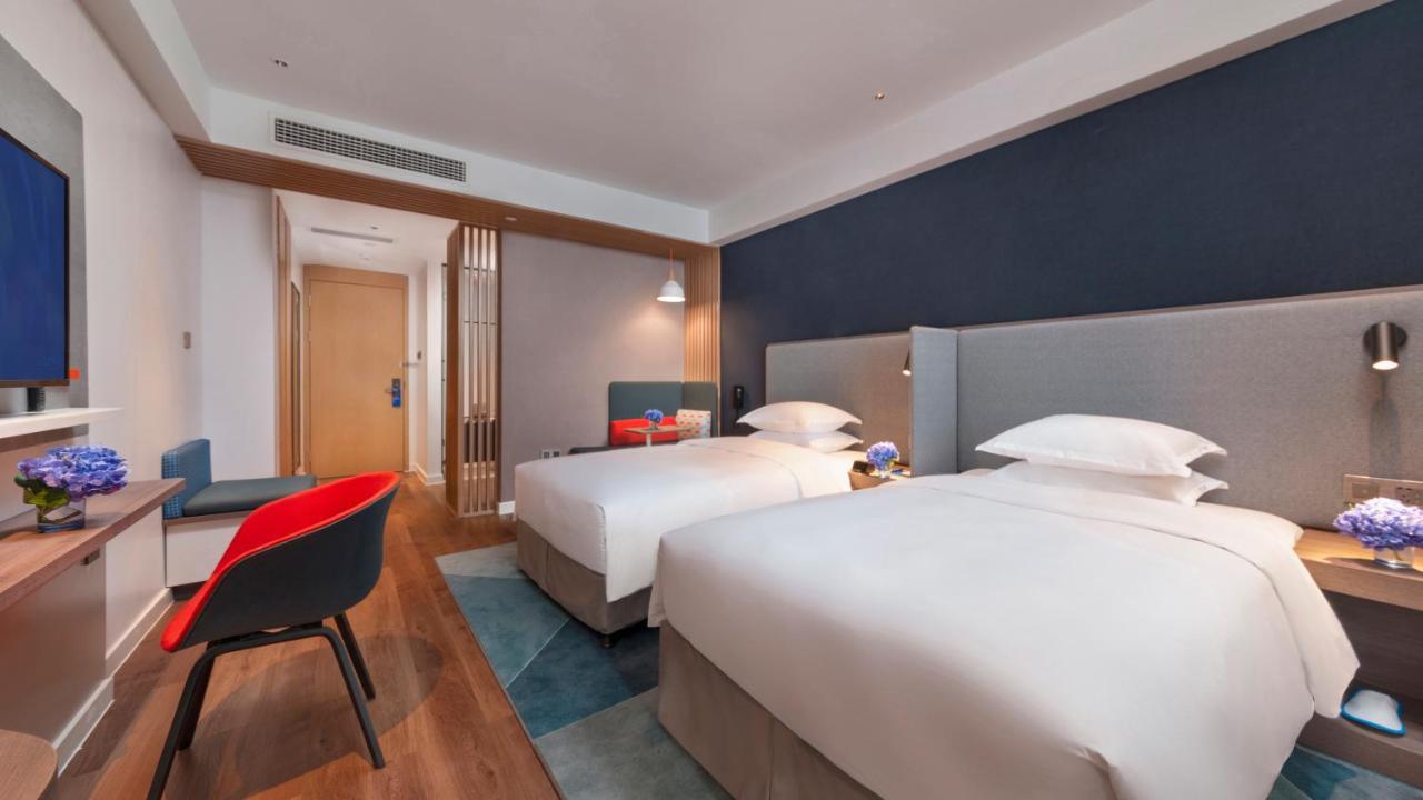 Holiday Inn Express Qiliping By Ihg Gunung Emei Bagian luar foto