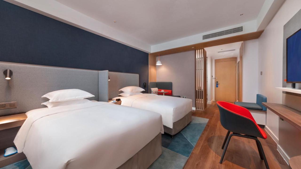 Holiday Inn Express Qiliping By Ihg Gunung Emei Bagian luar foto