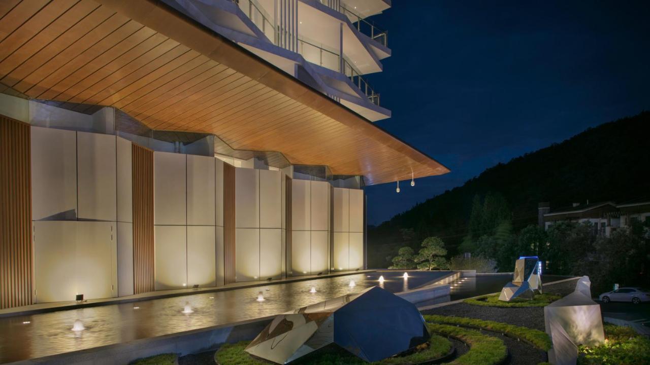 Holiday Inn Express Qiliping By Ihg Gunung Emei Bagian luar foto